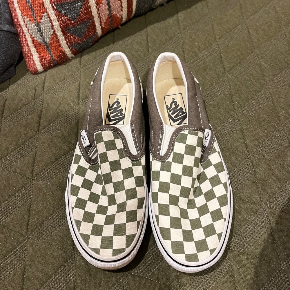 Women’s Olive Green Checkered Vans Slip Ons size 7